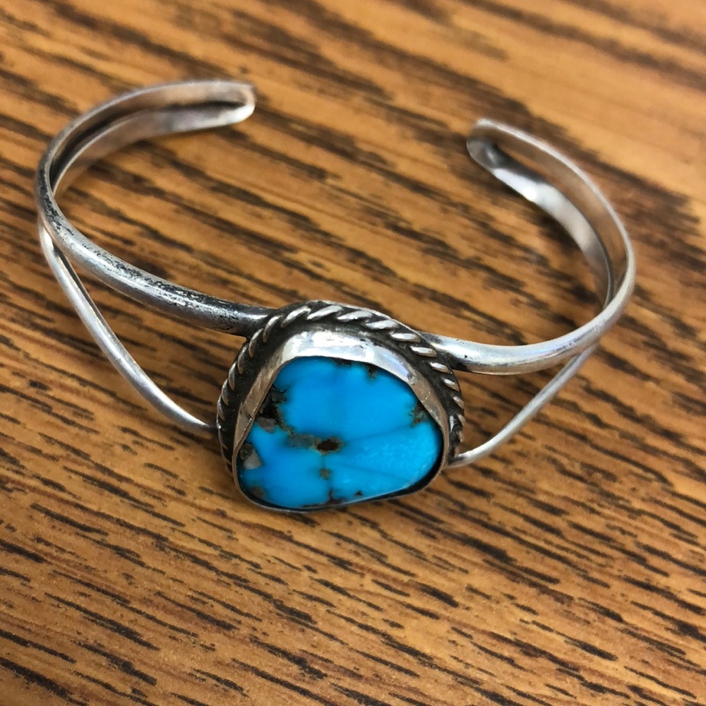 Vintage turquoise bracelet